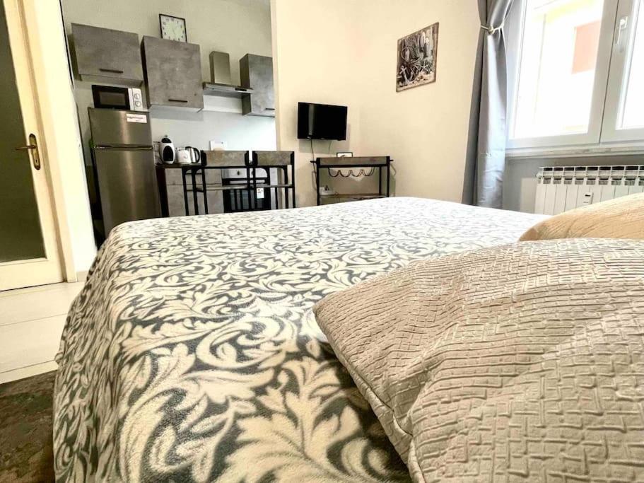 La Venezia'S Studio Flat Ліворно Екстер'єр фото